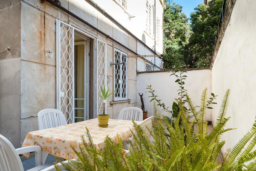 Dimora Santa Giuliana Holiday home Rome